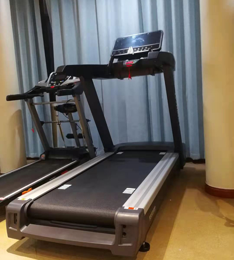 跑步機案例